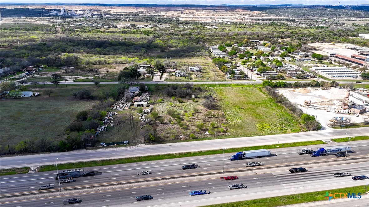 3939 Fm 482 Property Photo 19