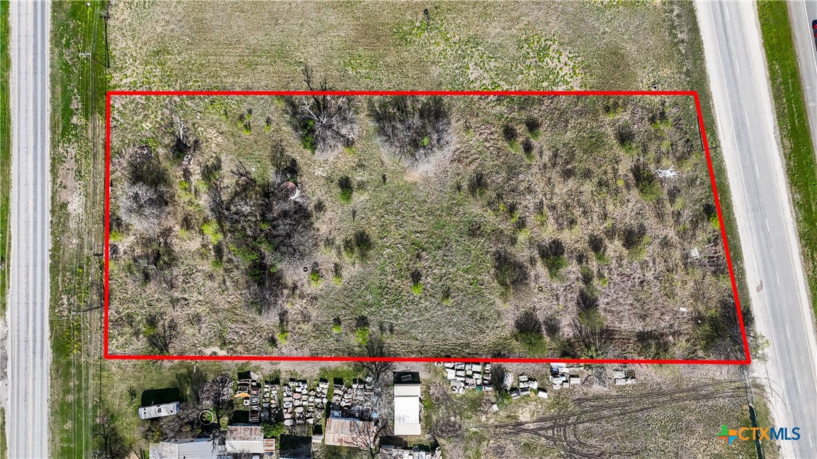 3939 Fm 482 Property Photo 21