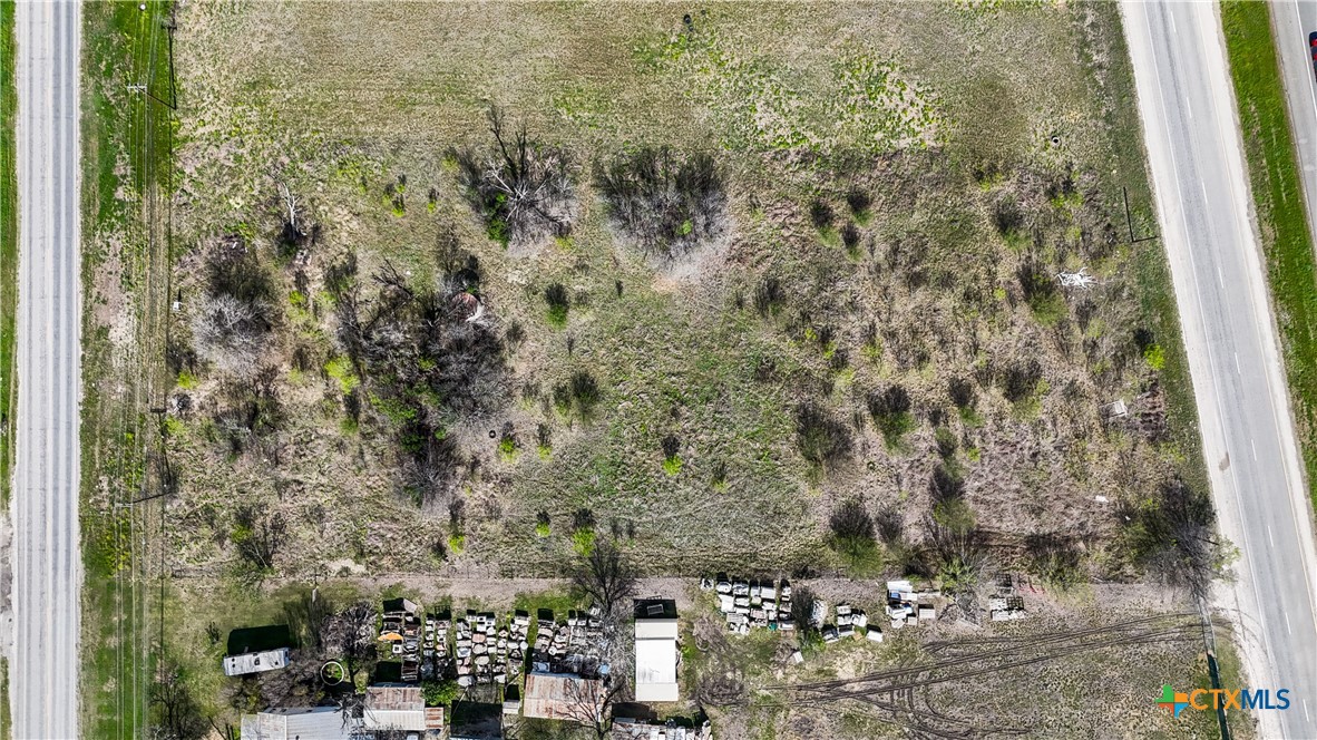 3939 Fm 482 Property Photo 22