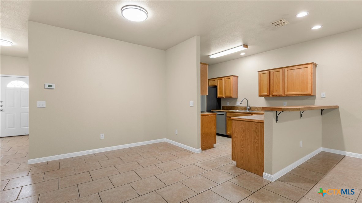 3021/3023 Douglas Fir Drive Property Photo 7