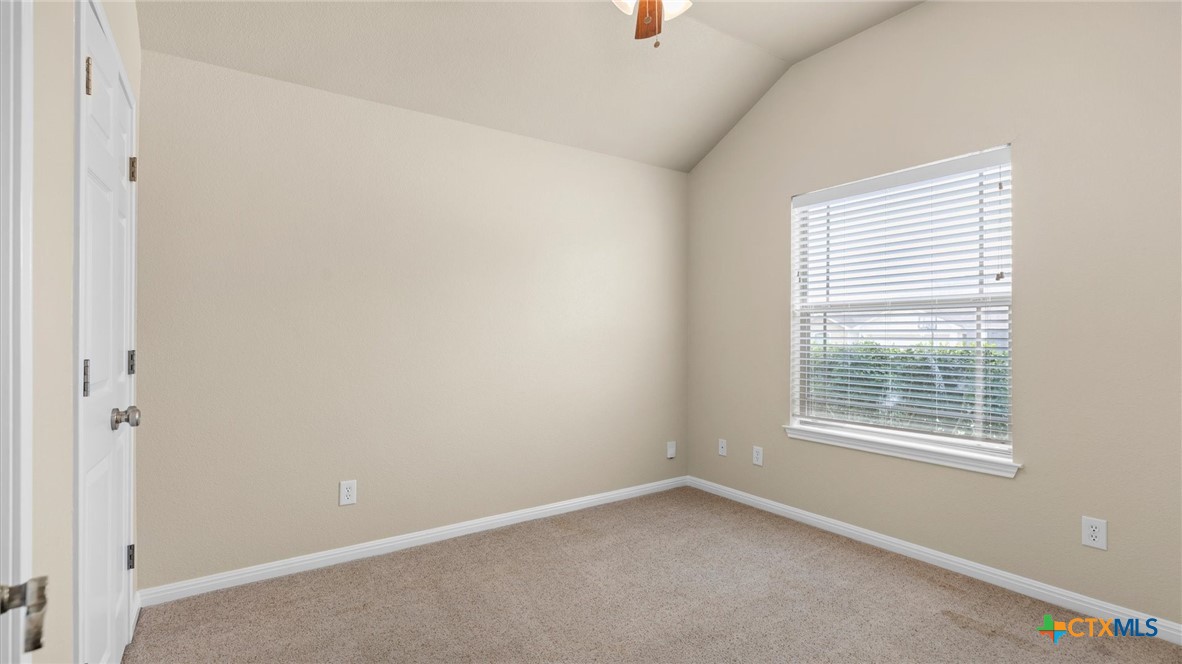 3021/3023 Douglas Fir Drive Property Photo 15