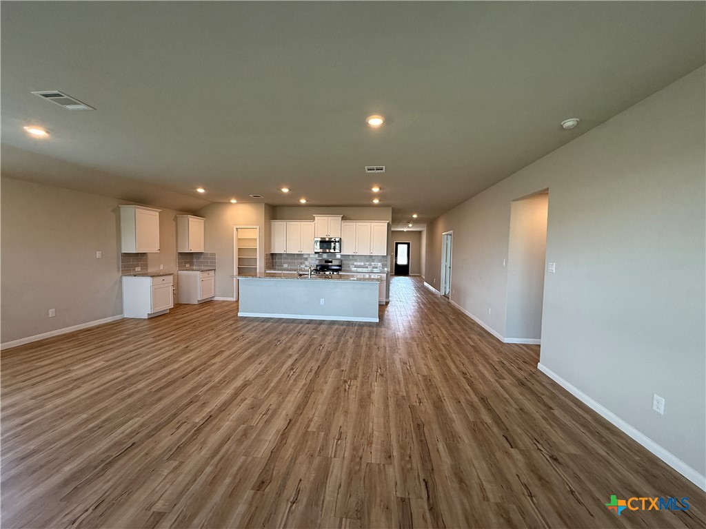 554 Blue Stem Road Property Photo 5