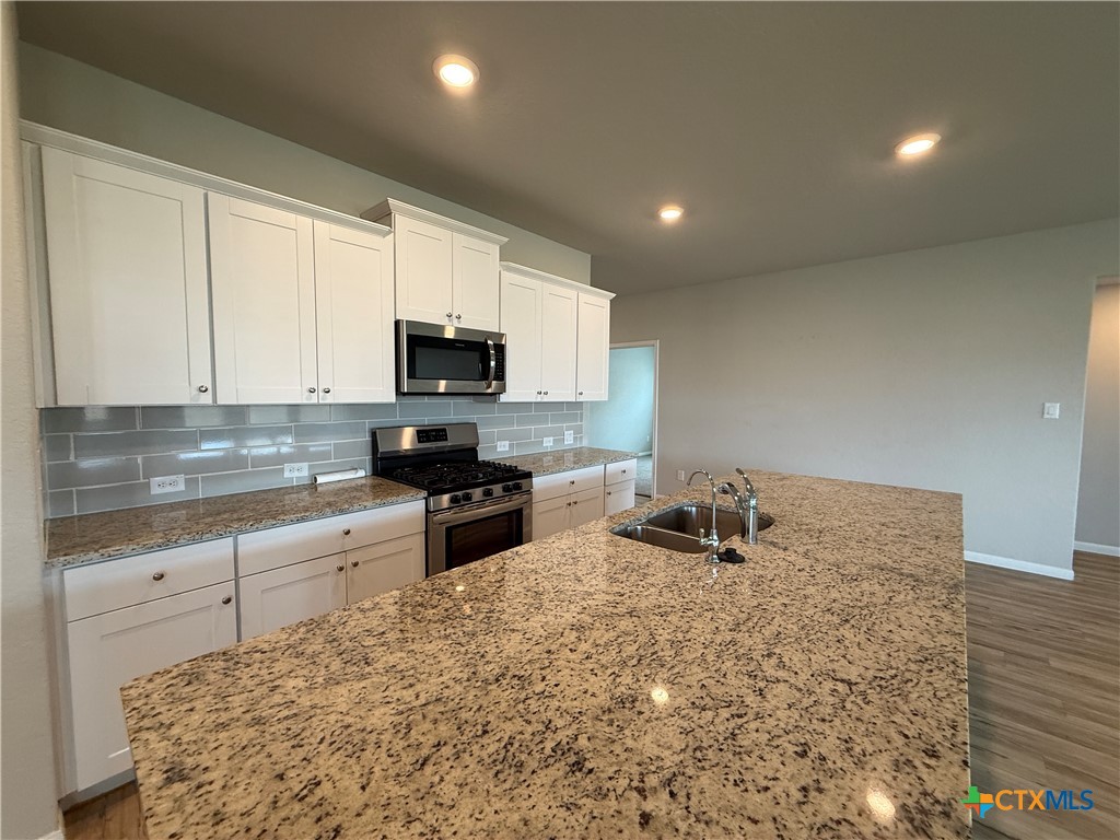 554 Blue Stem Road Property Photo 9