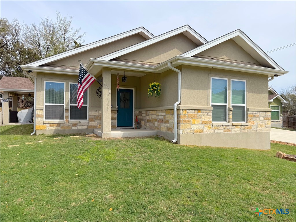 2872 Lakeview Drive Property Photo 3