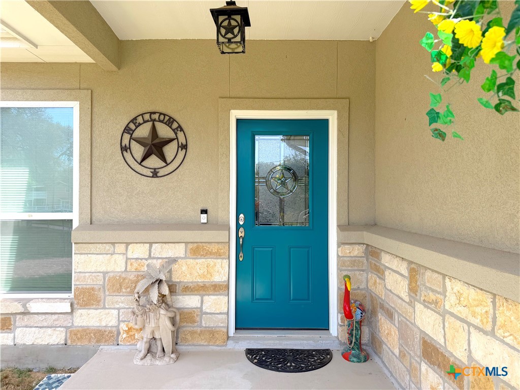 2872 Lakeview Drive Property Photo 5