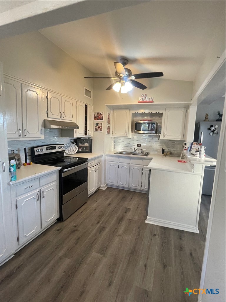 611 Sarah Street Property Photo 12