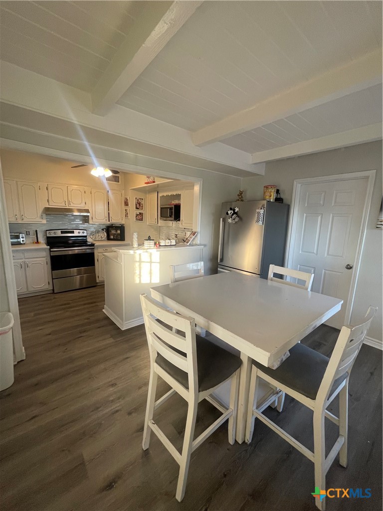611 Sarah Street Property Photo 16