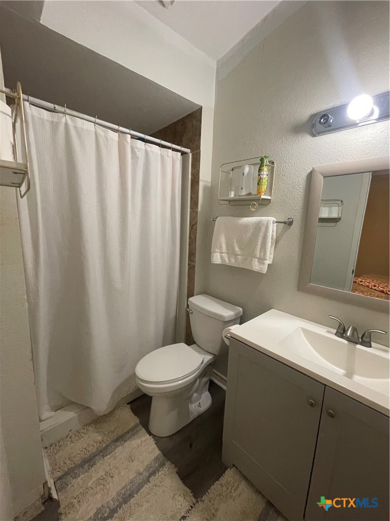 611 Sarah Street Property Photo 20
