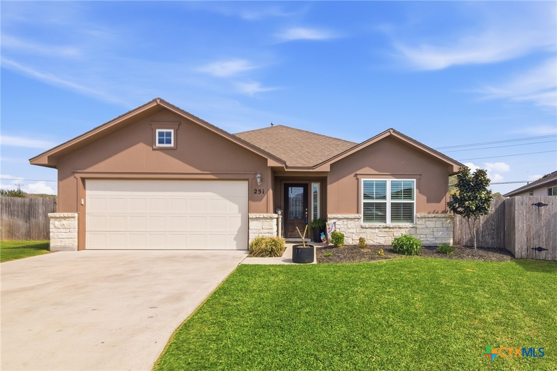 251 Cobble Stone Court Property Photo 1