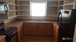 1112 Jones Street Property Photo 4
