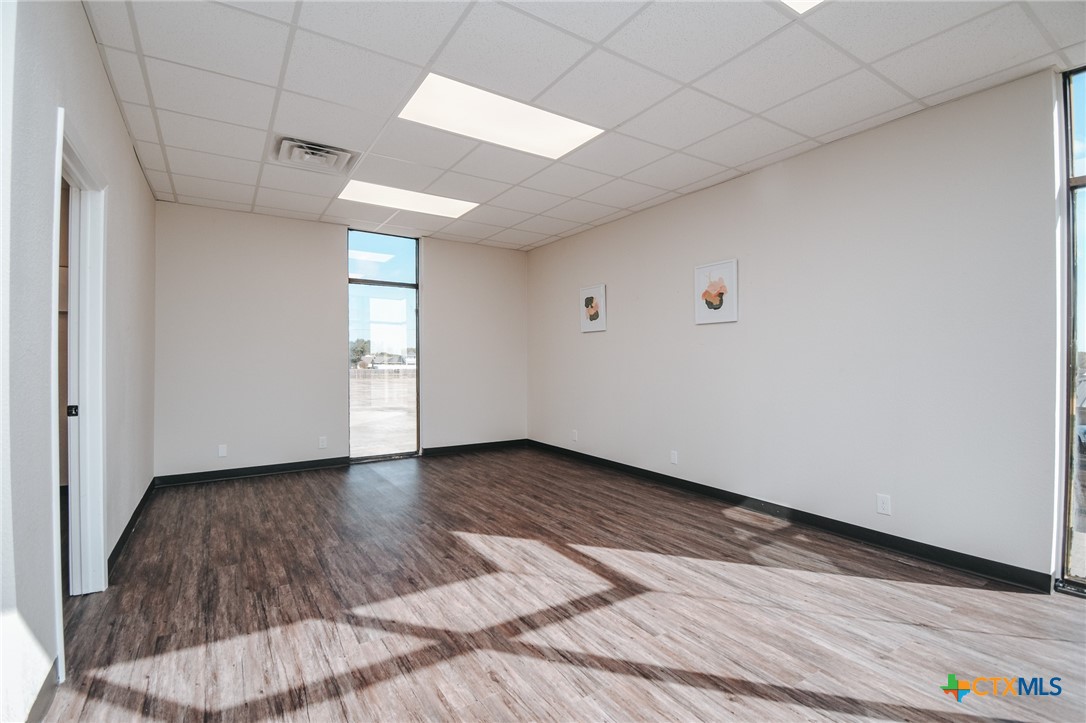 4104 Houston Highway 500 Property Photo 6