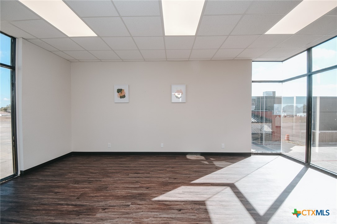 4104 Houston Highway 500 Property Photo 12