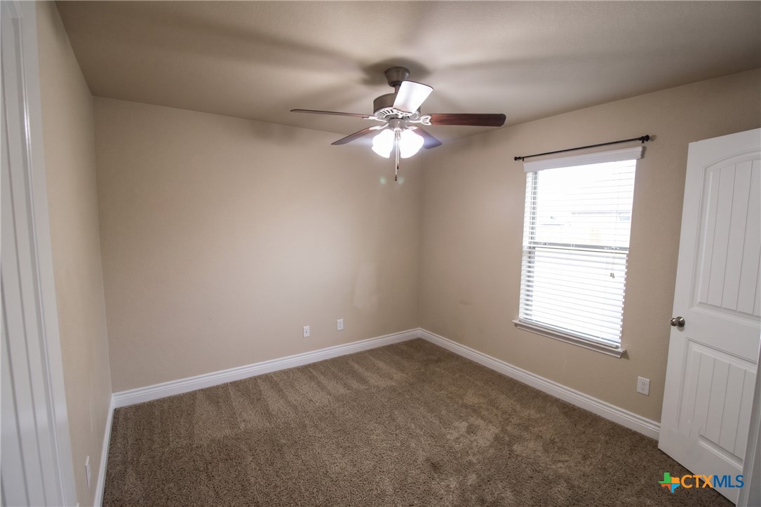 1128 Pheasant Circle Property Photo 7