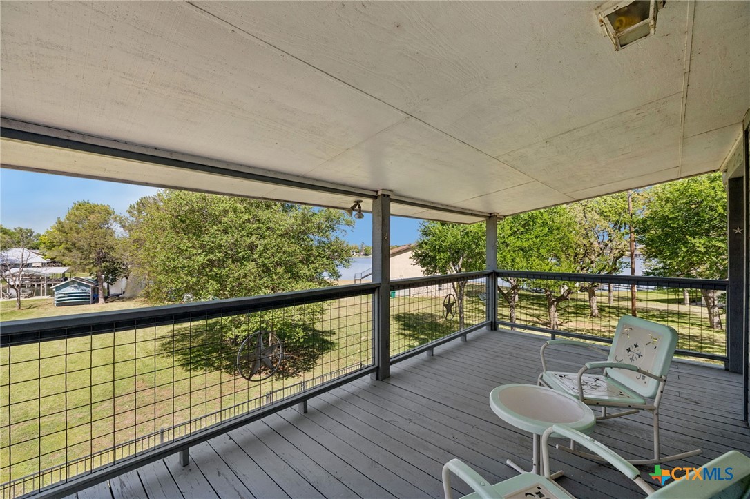 619 Clear Cove Drive Property Photo 31