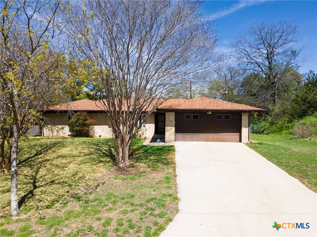 1126 Mossy Oak Circle