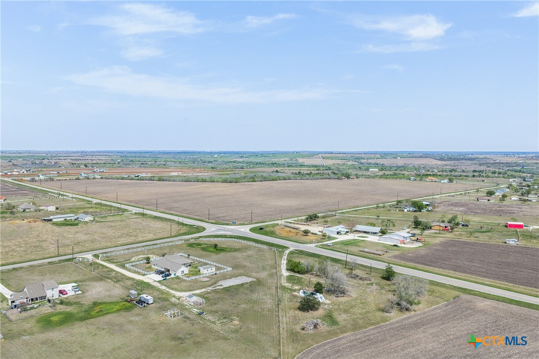 5340 Dreibrodt Property Photo 4