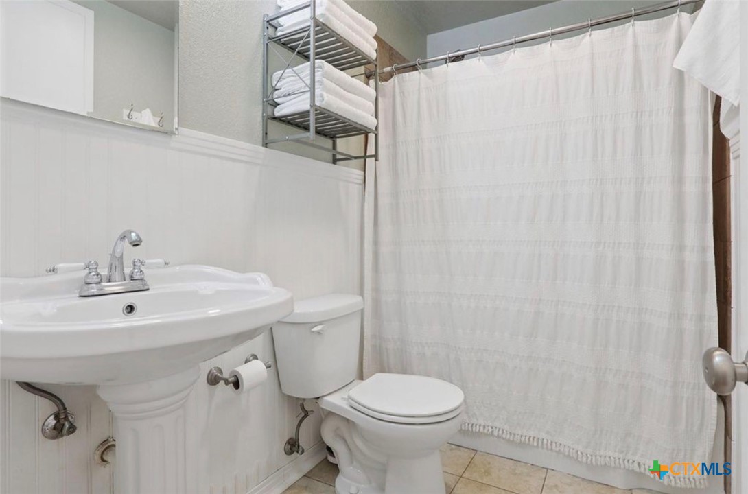 2210 Monticello Road Property Photo 6