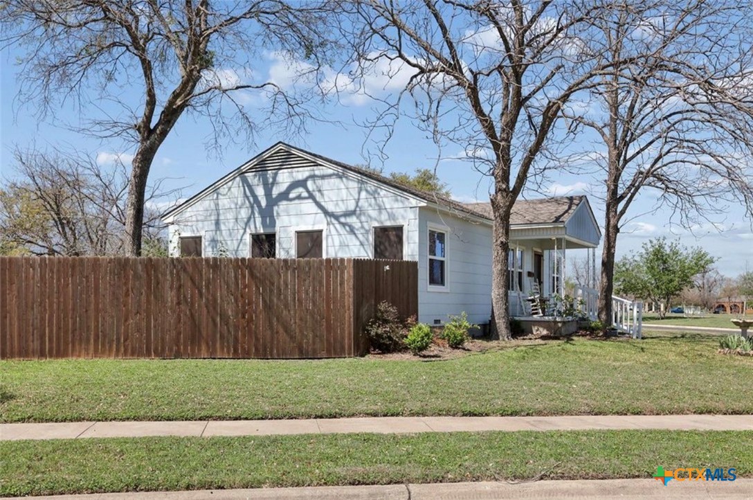 2210 Monticello Road Property Photo 14