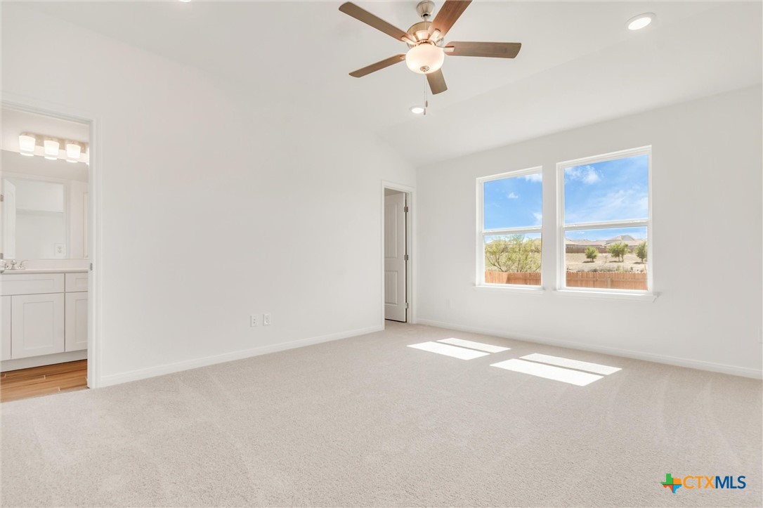 4226 Lugard Drive Property Photo 15