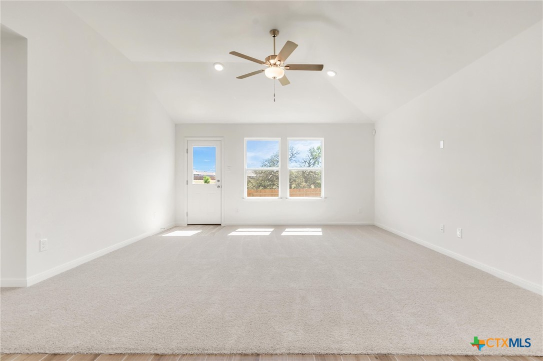 4226 Lugard Drive Property Photo 20