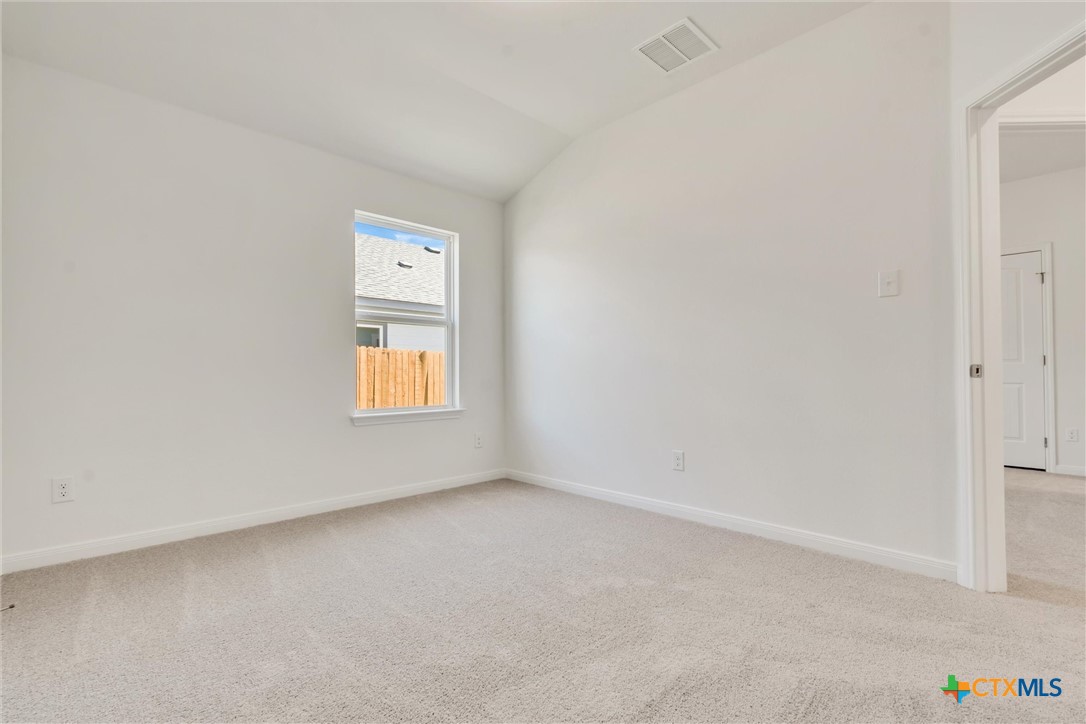4226 Lugard Drive Property Photo 35