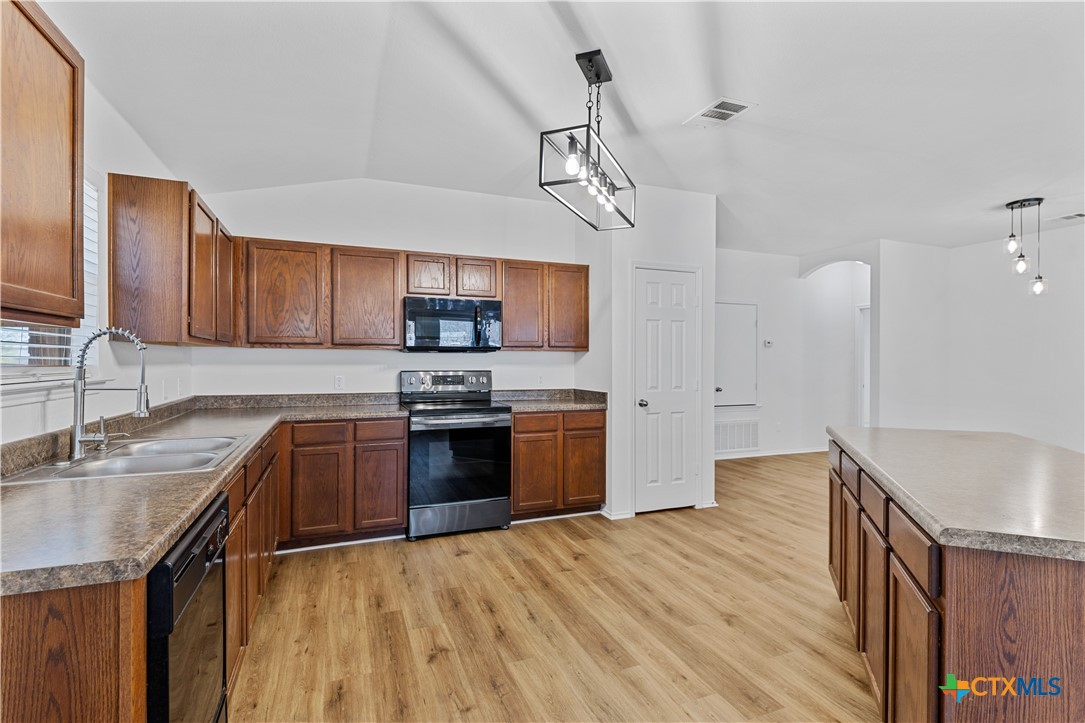 1310 Grande Mesa Drive Property Photo 4
