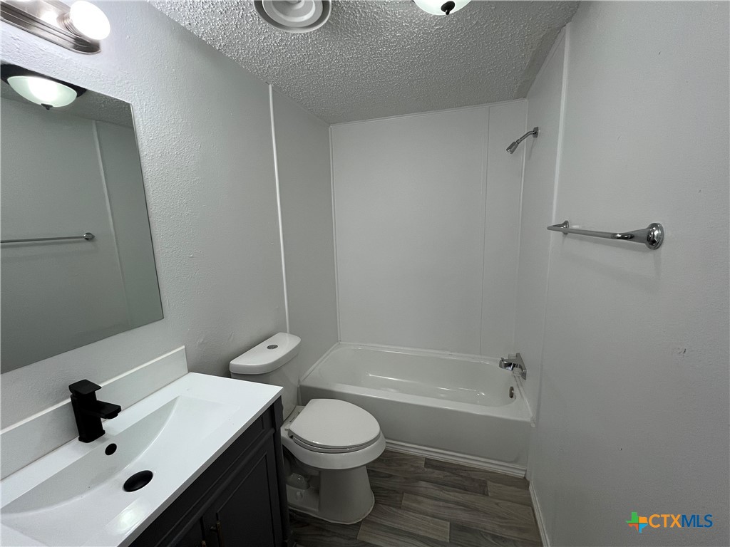 5037 Chimney Rock Property Photo 10