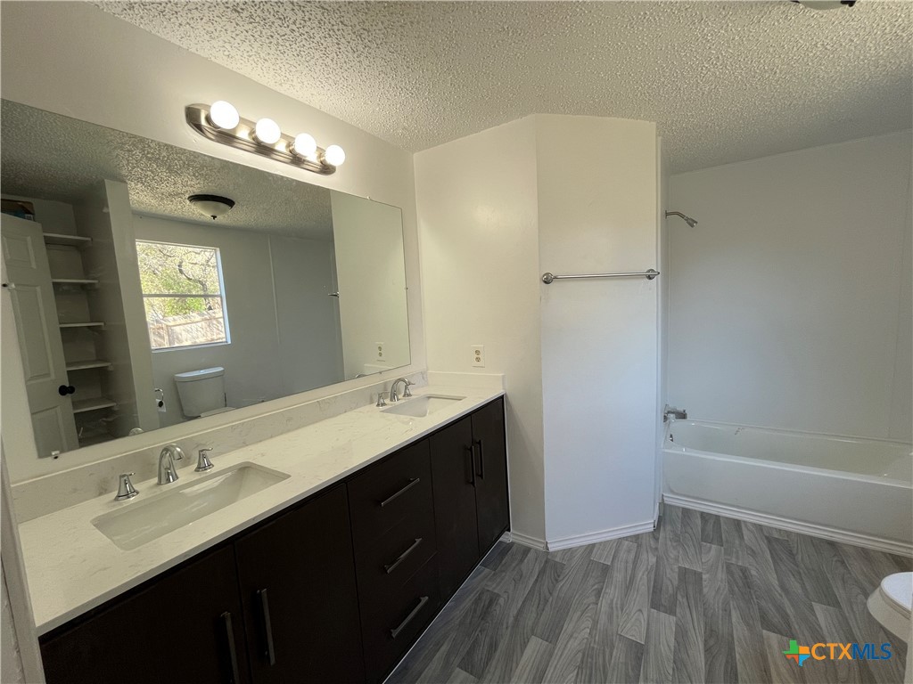 5037 Chimney Rock Property Photo 14