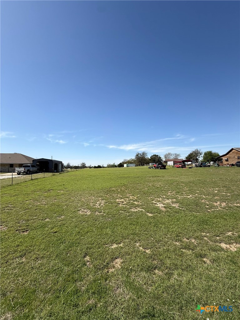 202 Wood Hollow