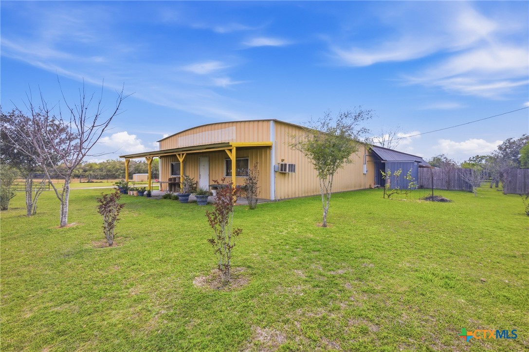 3278 State Highway 172 Property Photo 4