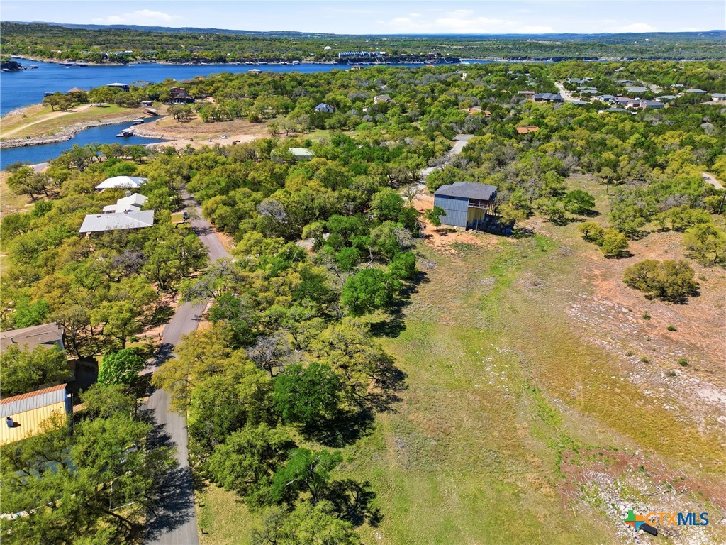1309 Emerald Property Photo 3
