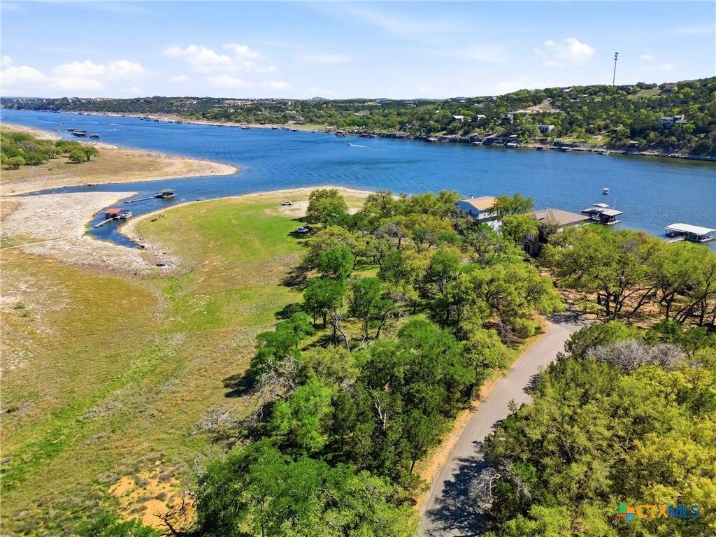 1309 Emerald Property Photo 12