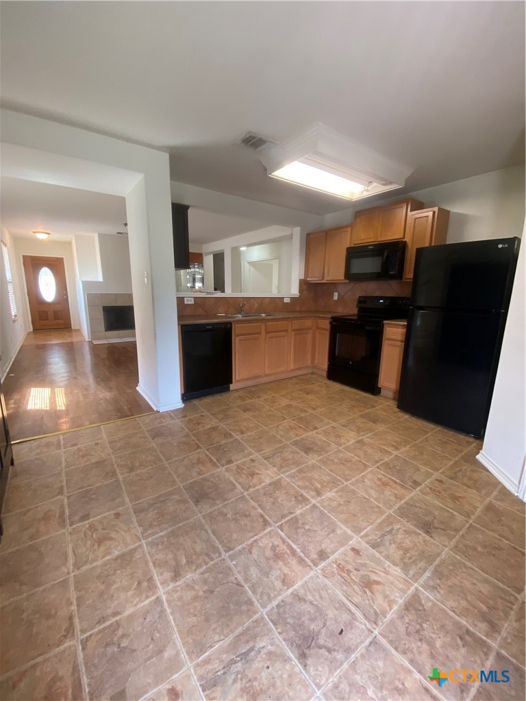 206 Calixto Court Property Photo 5