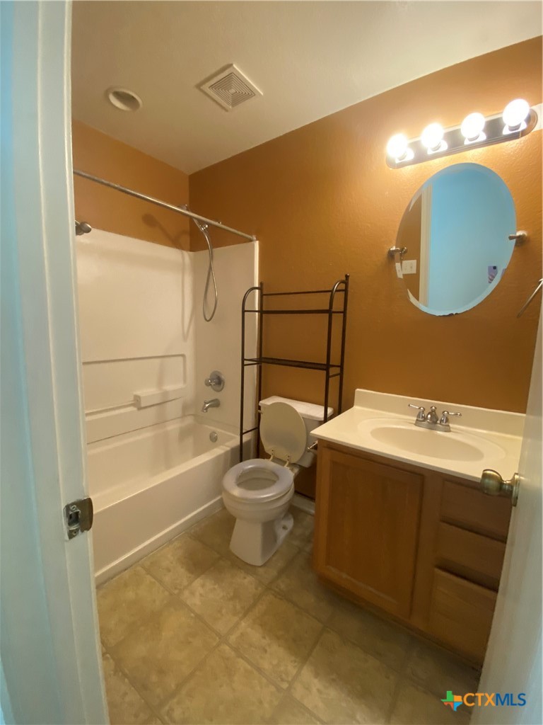 206 Calixto Court Property Photo 11