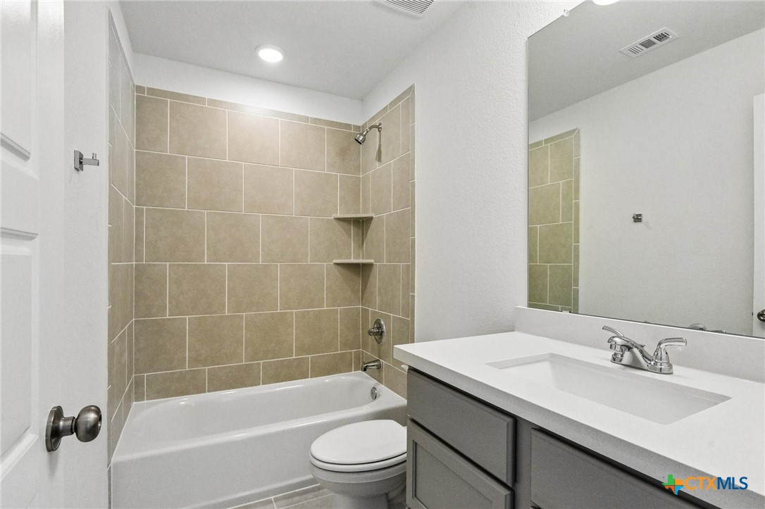 412 Honeydew Way Property Photo 25
