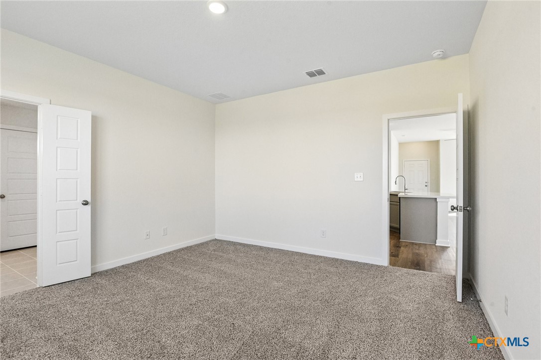 412 Honeydew Way Property Photo 32