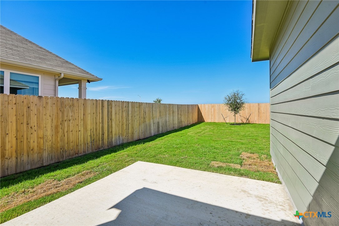 412 Honeydew Way Property Photo 37