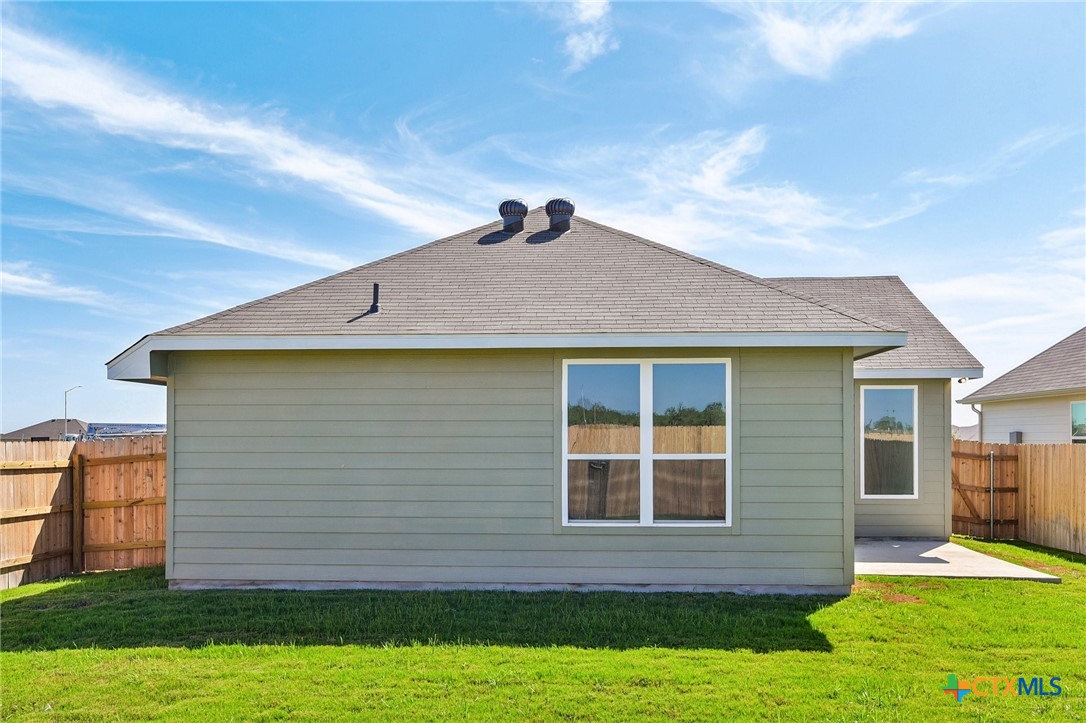 412 Honeydew Way Property Photo 40