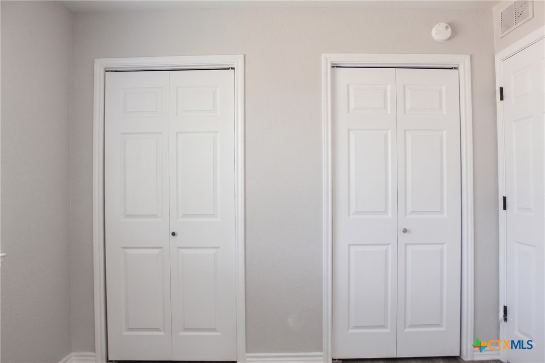 2102 Hunt Drive B Property Photo 12