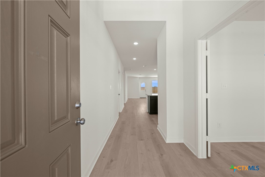 420 Honeydew Way Property Photo 2