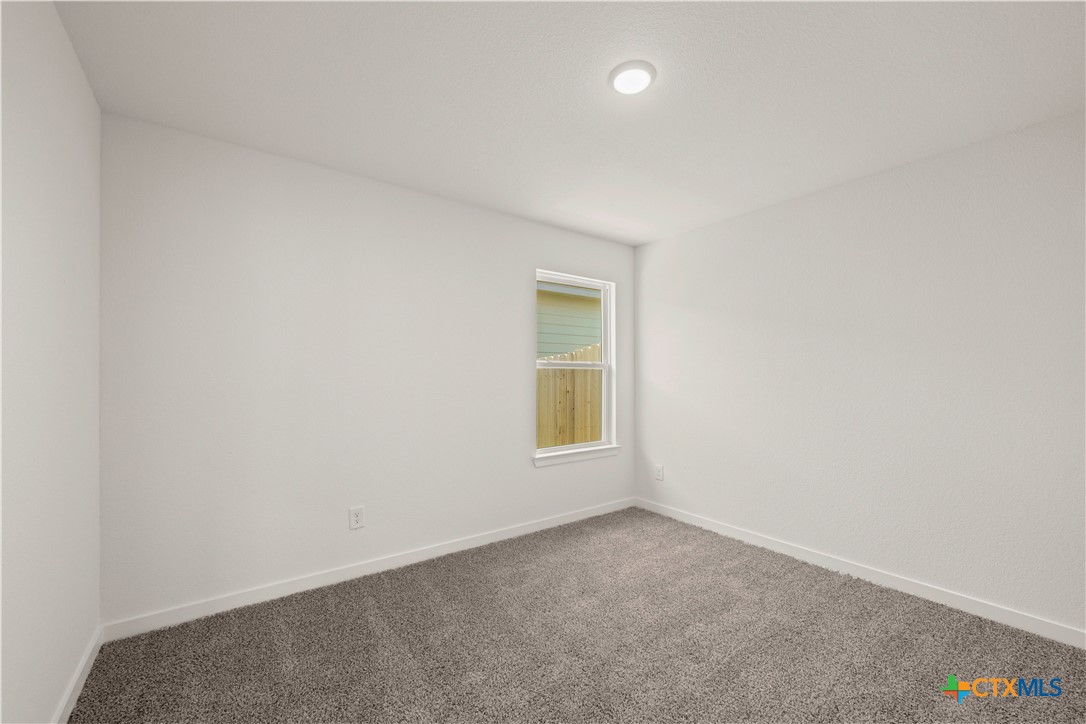 420 Honeydew Way Property Photo 6