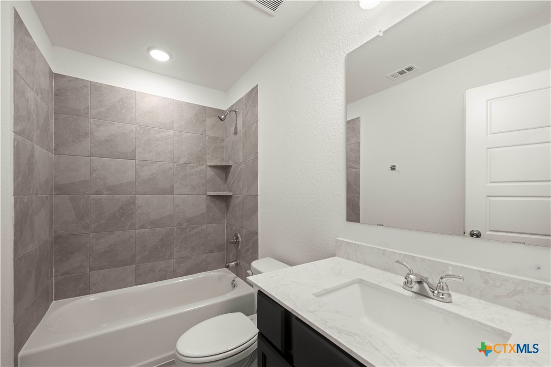 420 Honeydew Way Property Photo 7