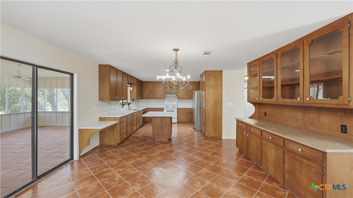 625 Mountain Laurel Drive Property Photo 9