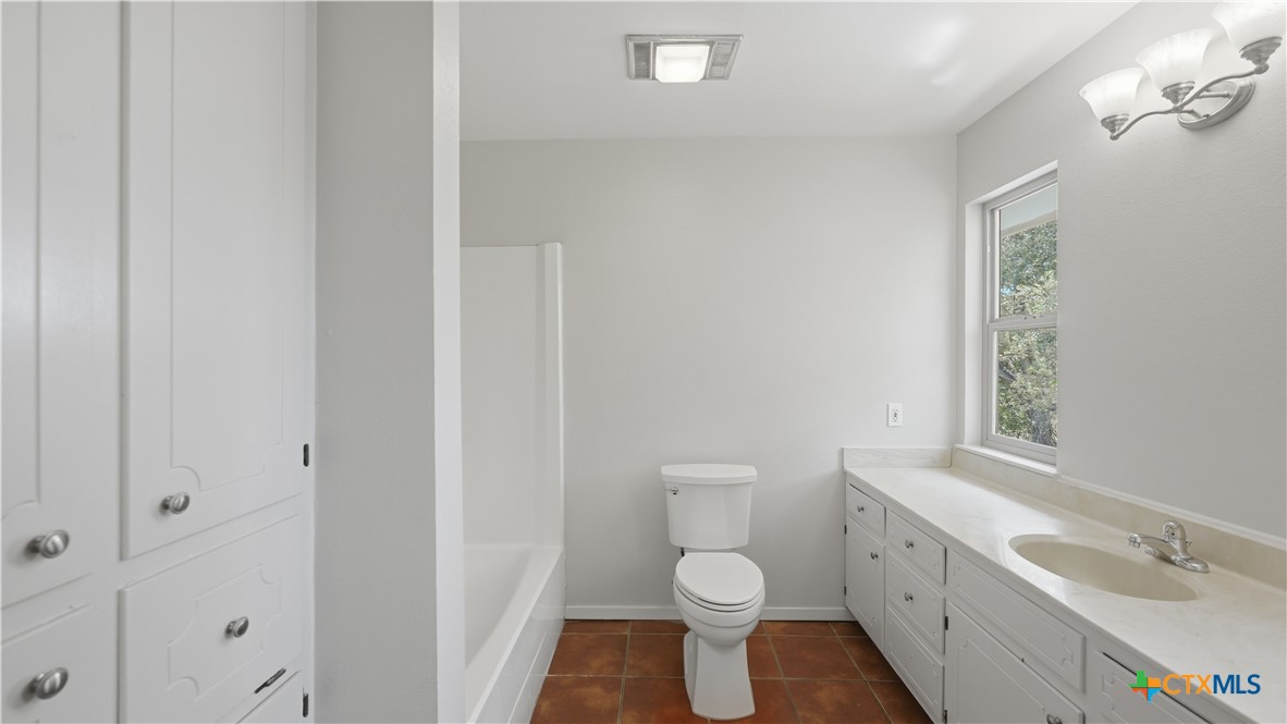625 Mountain Laurel Drive Property Photo 17