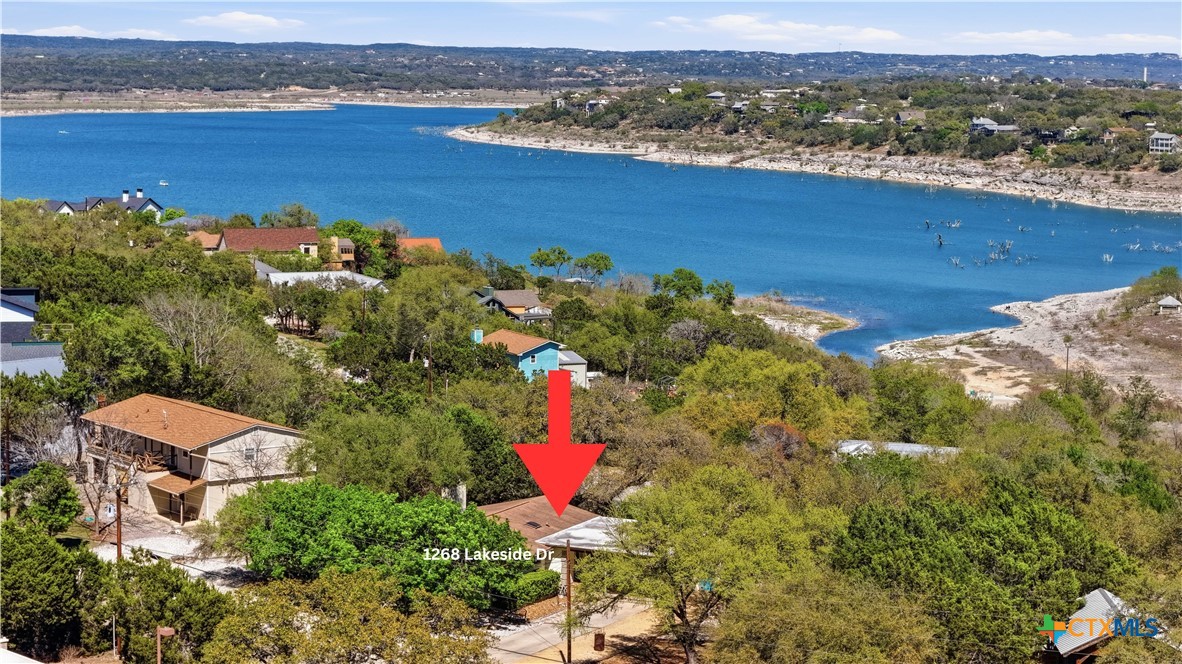 1268 W Lakeside Drive