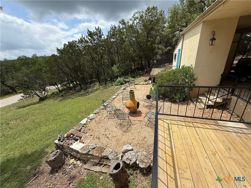 1268 W Lakeside Drive Property Photo 8