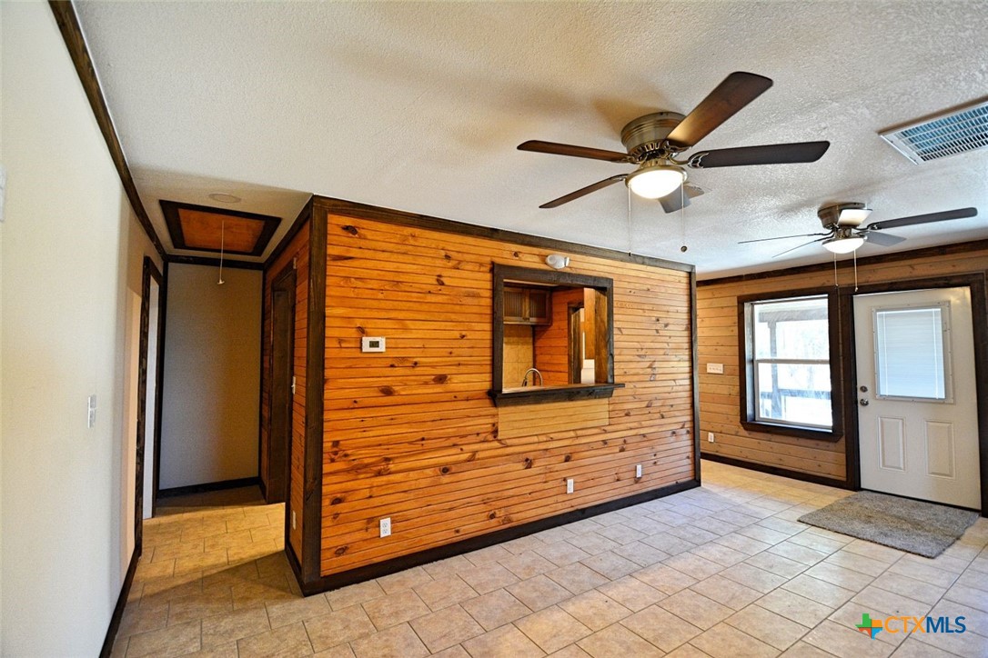 1155 Fm 2722 101 Property Photo 1