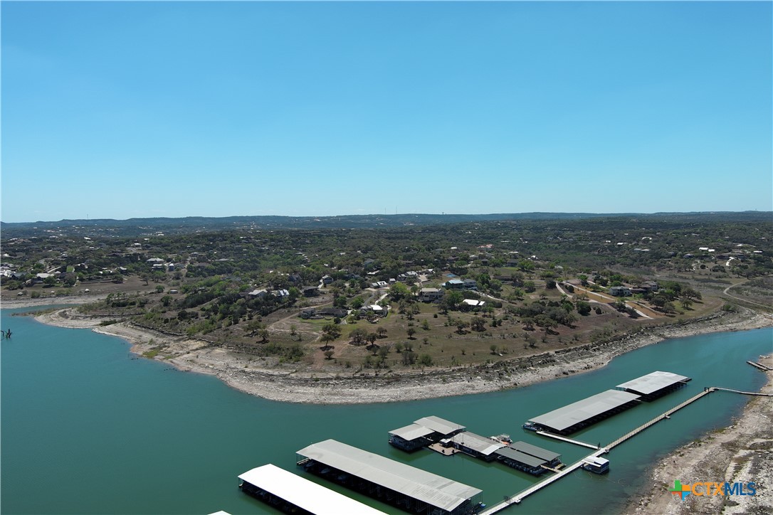 1232 Kings Cove Drive Property Photo 14