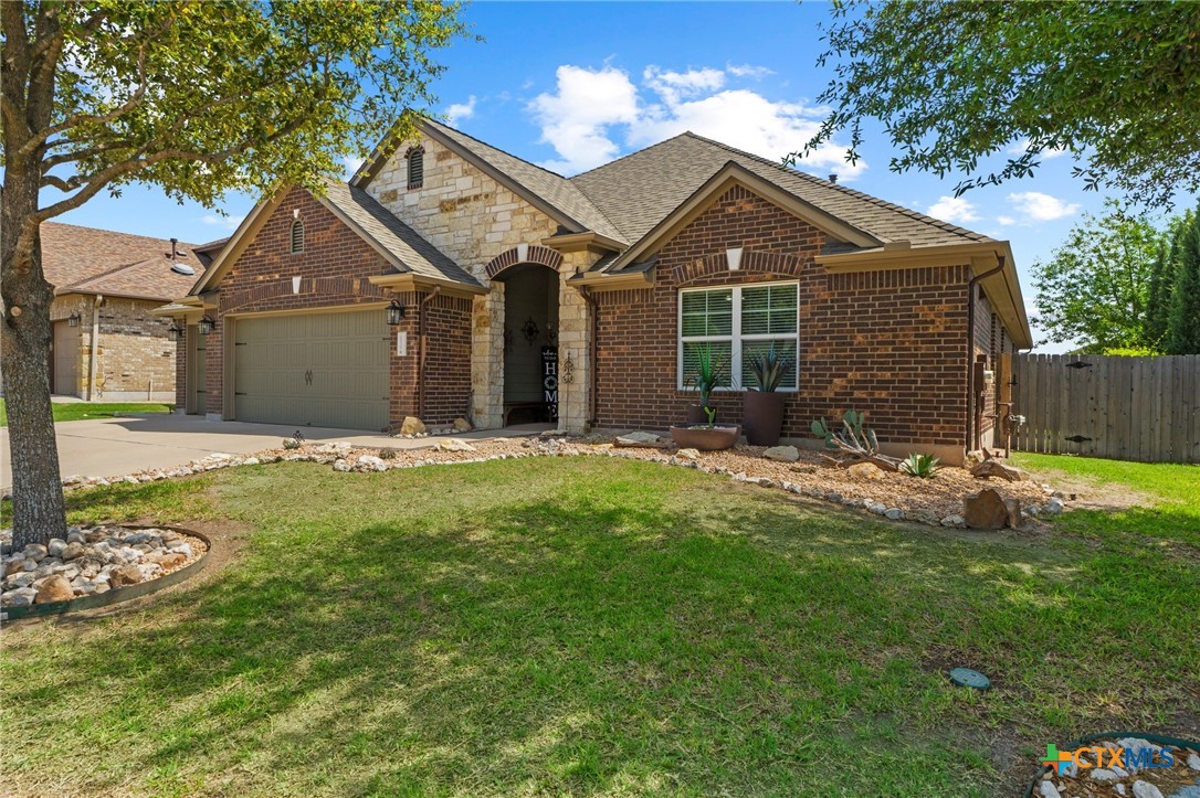 20525 Jackies Ranch Boulevard Property Photo 1