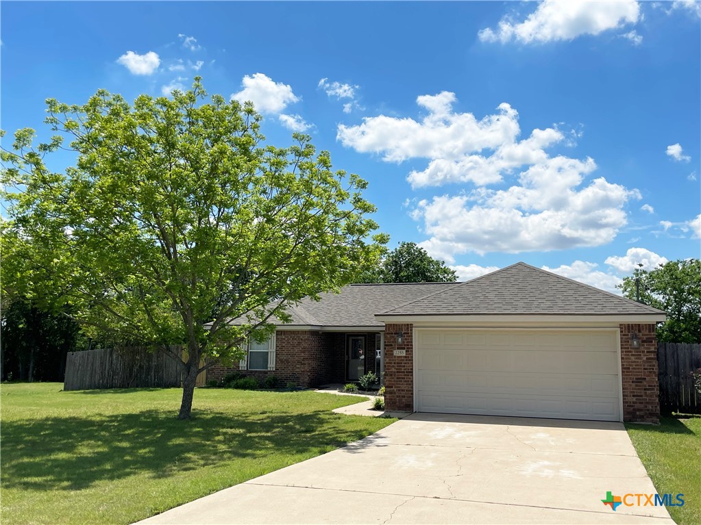 2255 Shirley Loop Property Photo 1